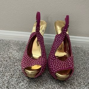 Shoe dazzle high heels